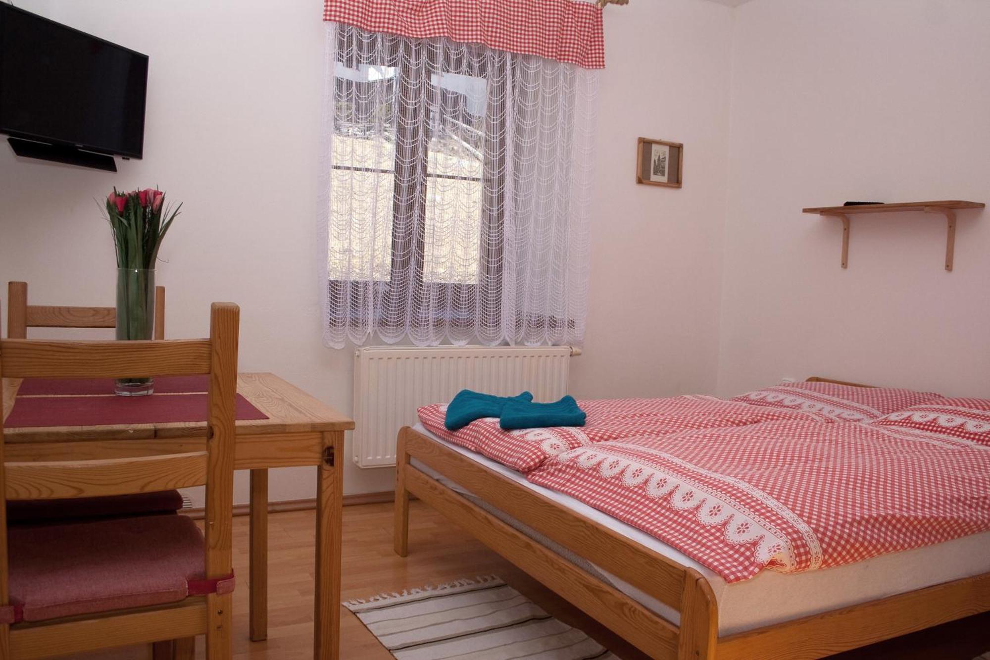 Penzion u Vodopádu Karlova Studánka Esterno foto